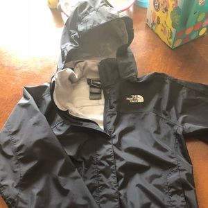 Little girls Northface rain jacket size 7/8
